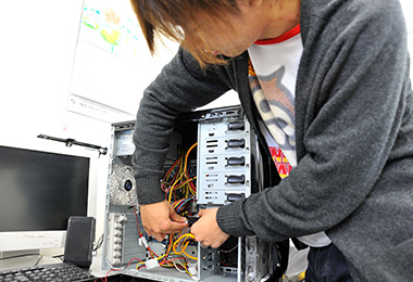 資訊系統科 主要課程